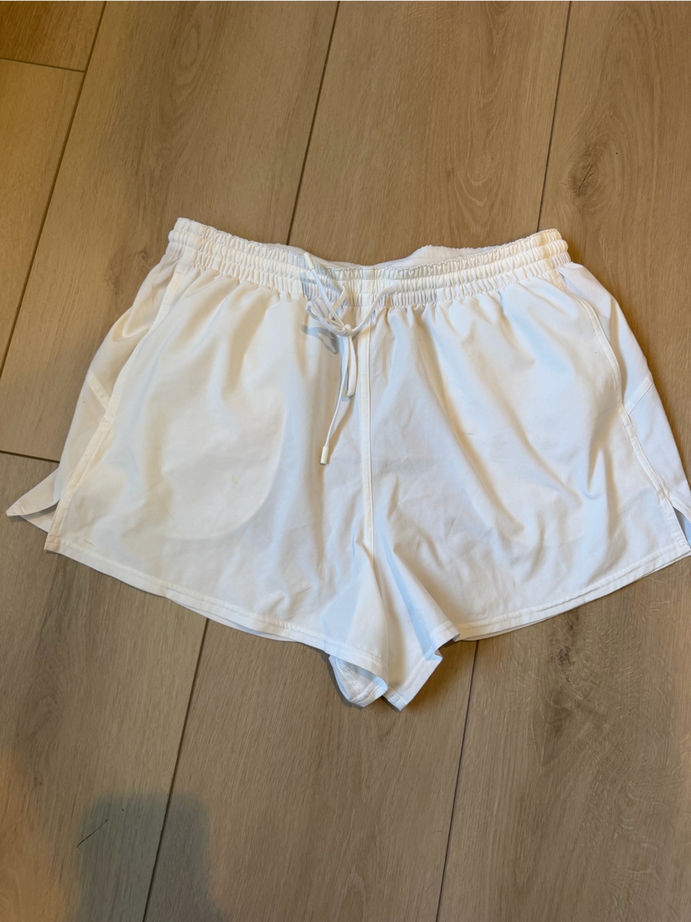lululemon athletica White Women’s Athletic Drawstring Shorts